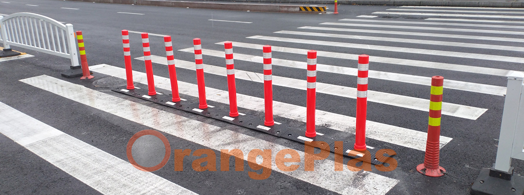 OrangePlas Reflective isolation strip + Detachable Traffic Post